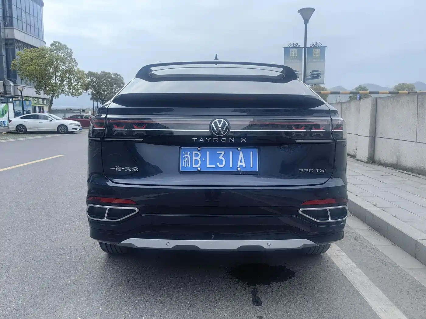 Volkswagen Tayron X 2023 330TSI 2WD Premium High-Performance Edition фото 15
