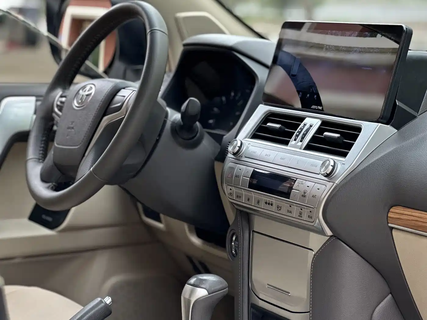 Toyota Prado 2018 3.5L Auto TX фото 13