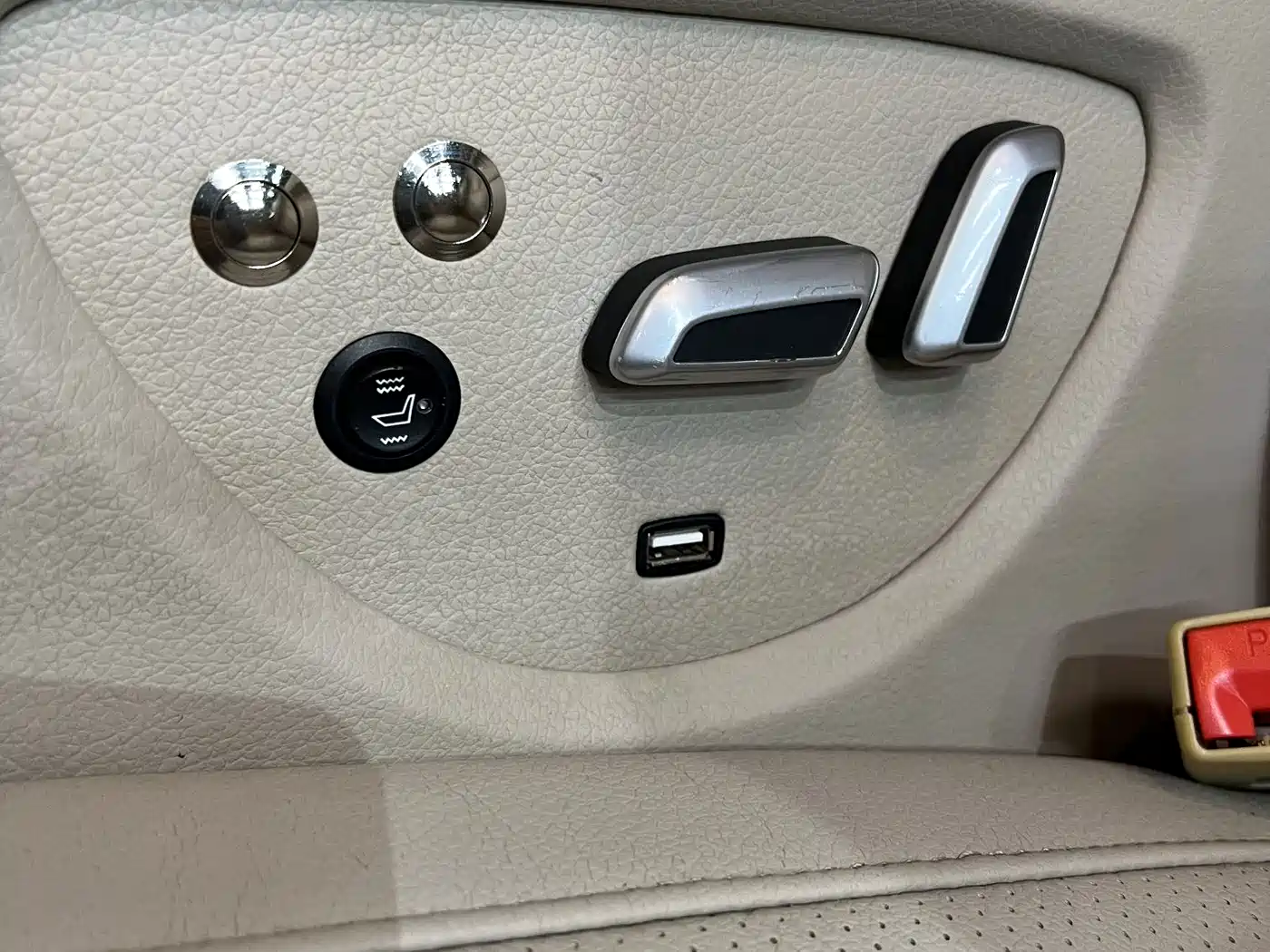 Mercedes-Benz V-Class 2018 V 260 L Premium Long Version China V фото 19