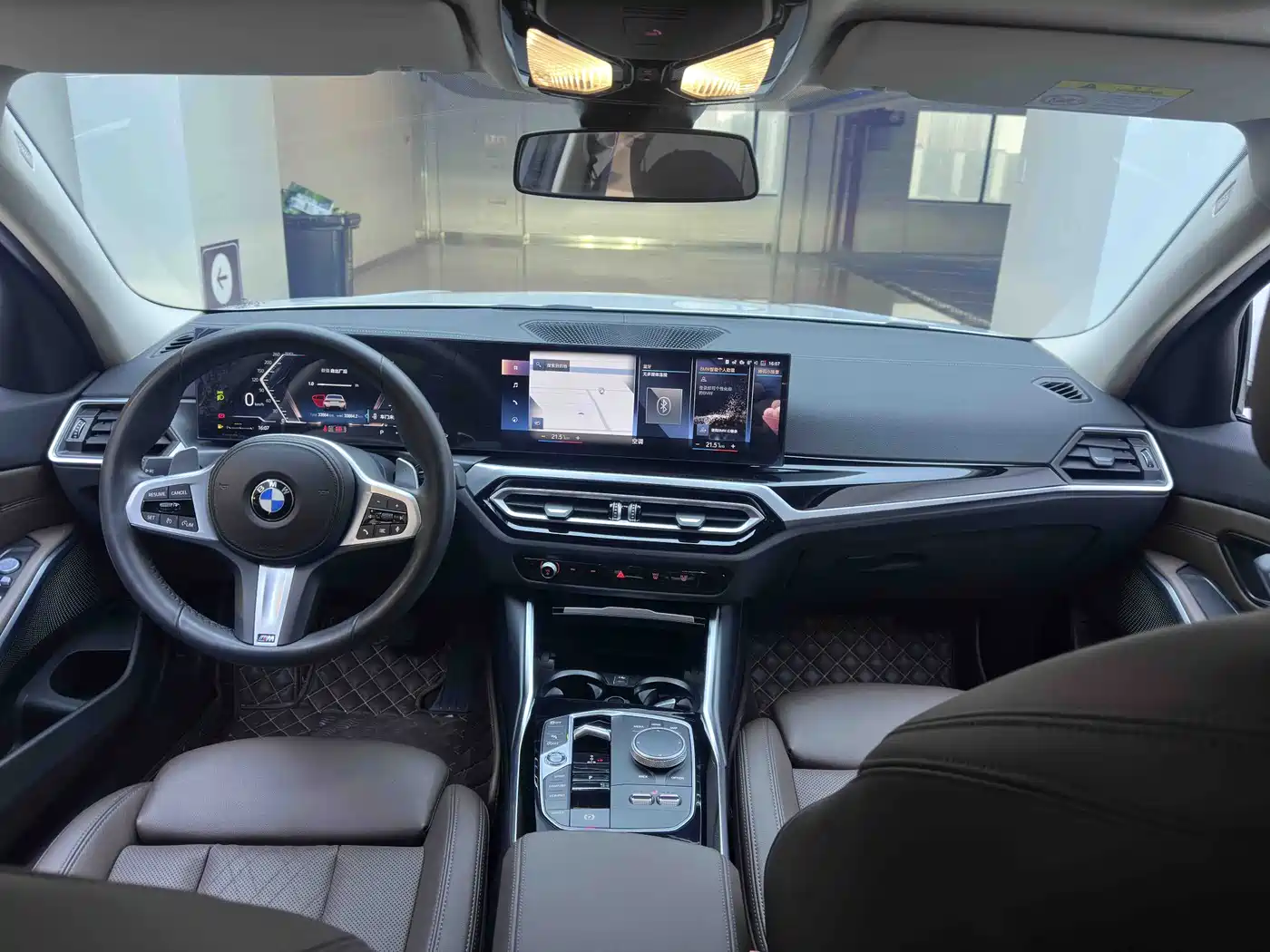 BMW 3 Series 2023 320Li M Sport Package фото 15