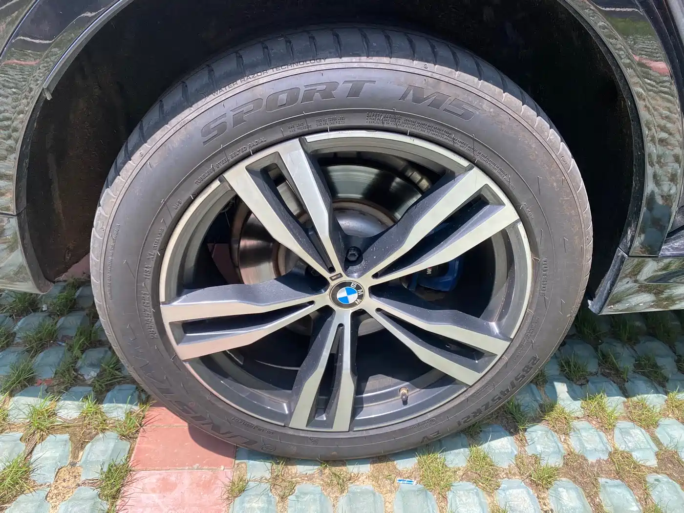 Фото 10 - BMW X7