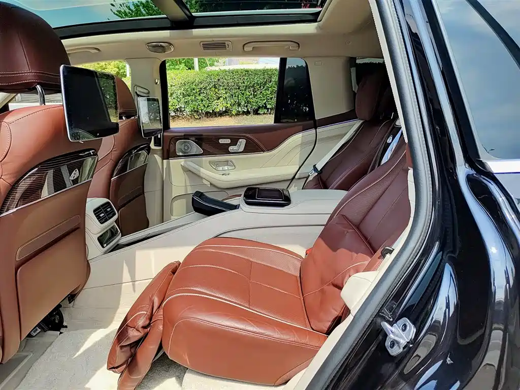 MERCEDES-BENZ MAYBACH GLS