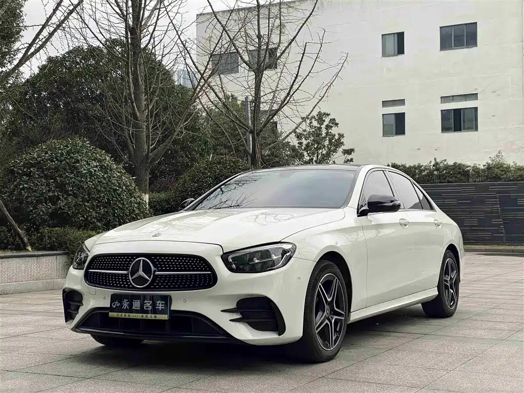  E CLASS