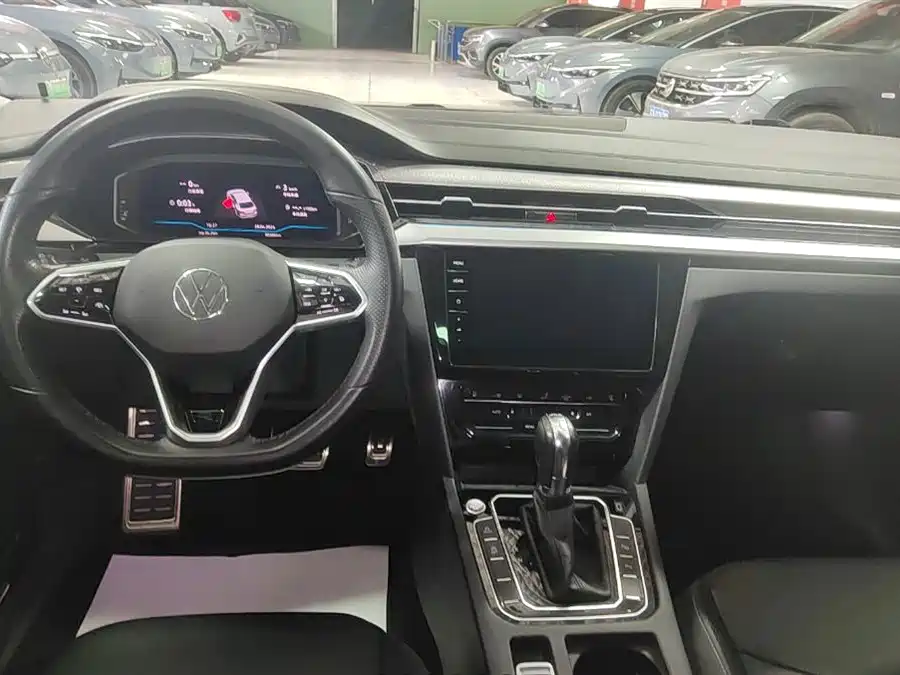 Volkswagen FAW-Volkswagen CC 2021 380TSI Eye-catching Edition фото 6
