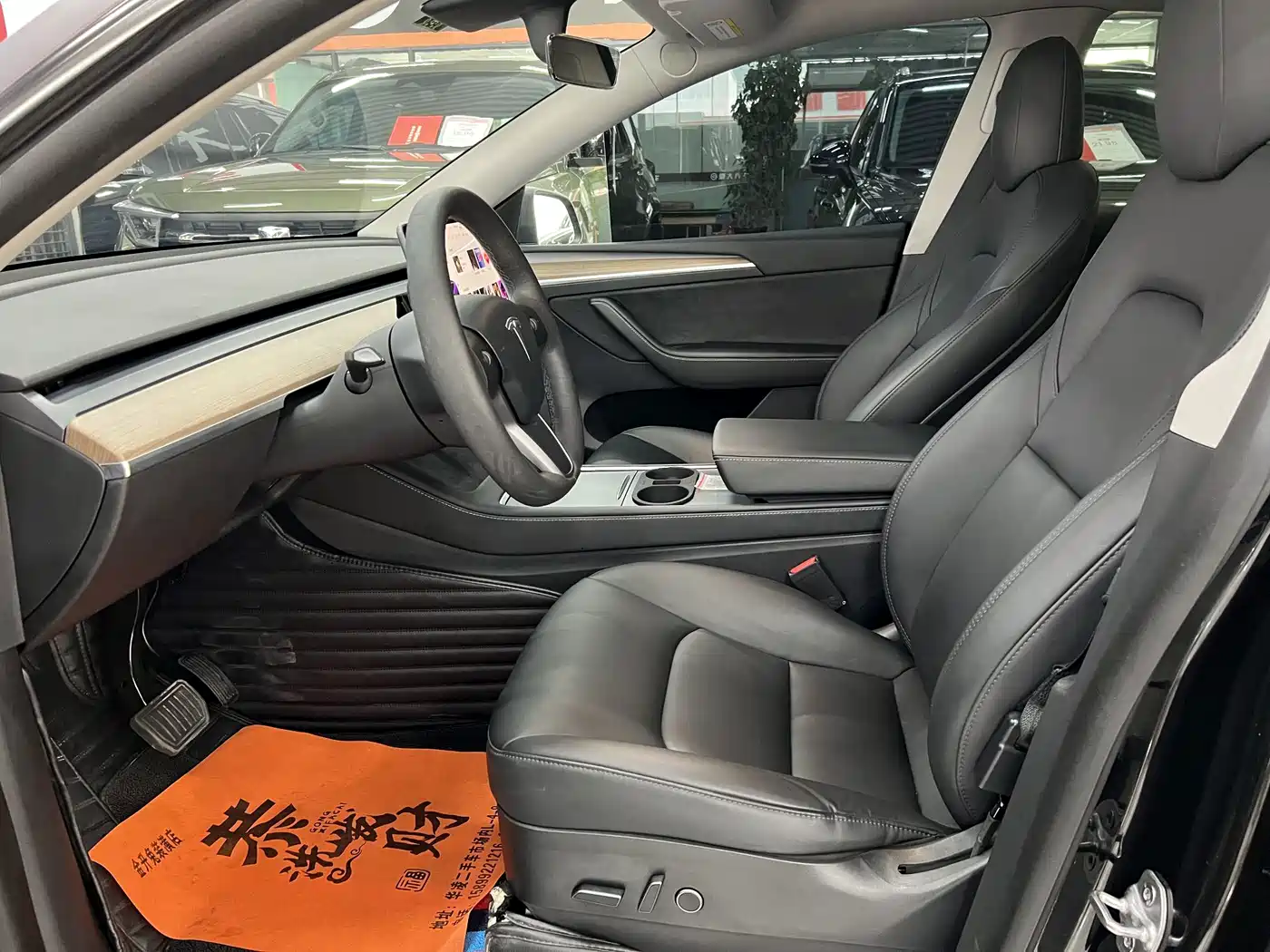 Фото 4 - Tesla Model Y