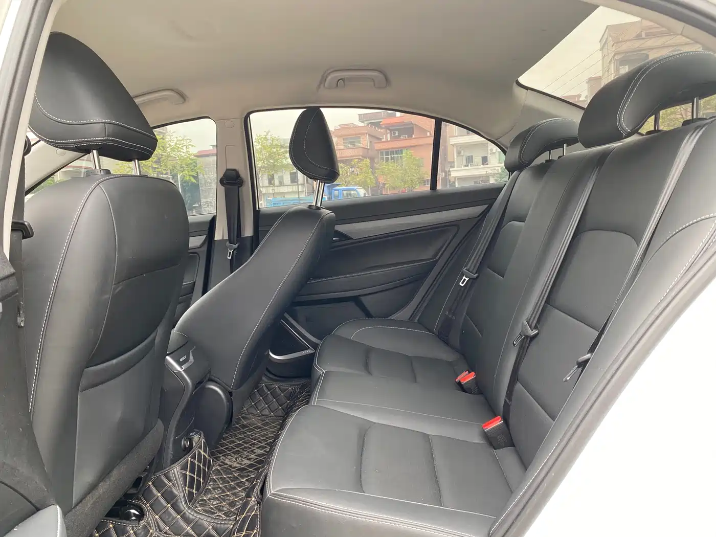 GEELY AUTOMOBILE EMGRAND