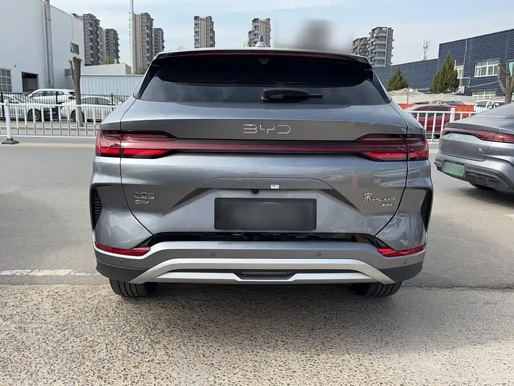 Photo 11 - BYD Song PLUS PHEV