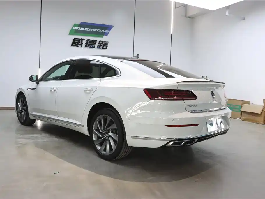 Volkswagen FAW-Volkswagen CC 2021 380TSI Eye-catching Edition фото 8