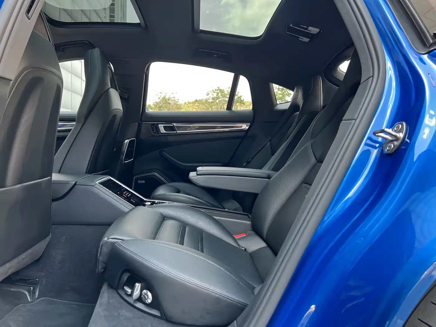 Porsche Panamera 2017 Panamera 4S 2.9T фото 27