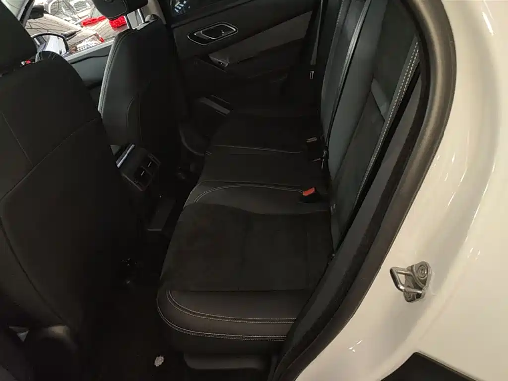 Land Rover Range Rover Velar 2022 250PS фото 17