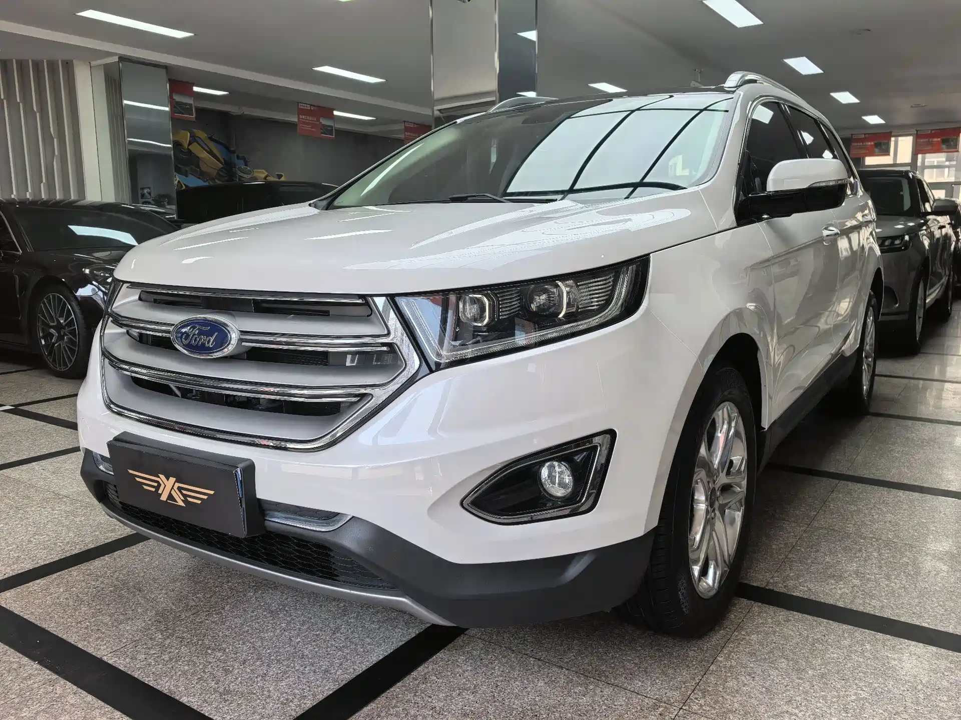 Фото 1 - Ford Edge