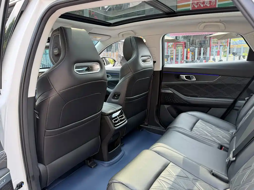 Changan UNI-K iDD 2026 2023 Smart Electric iDD 1.5T 135km Intelligent Leader