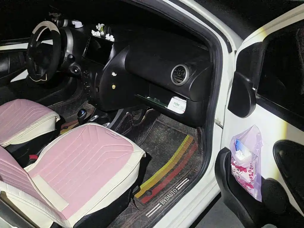 BYD F0 2014 2013 1.0L AMT Joy Edition