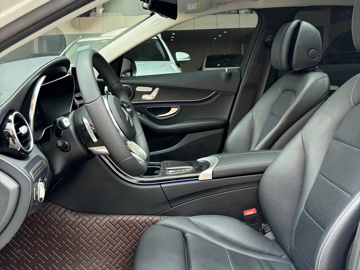 Mercedes-Benz C-Class 2020 Facelift C 260 L Sport фото 8
