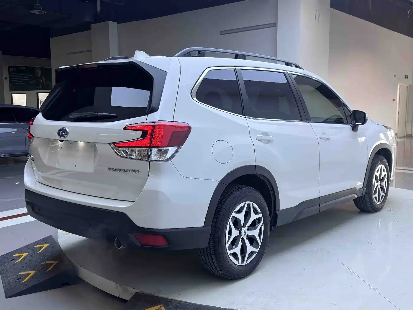 SUBARU FORESTER