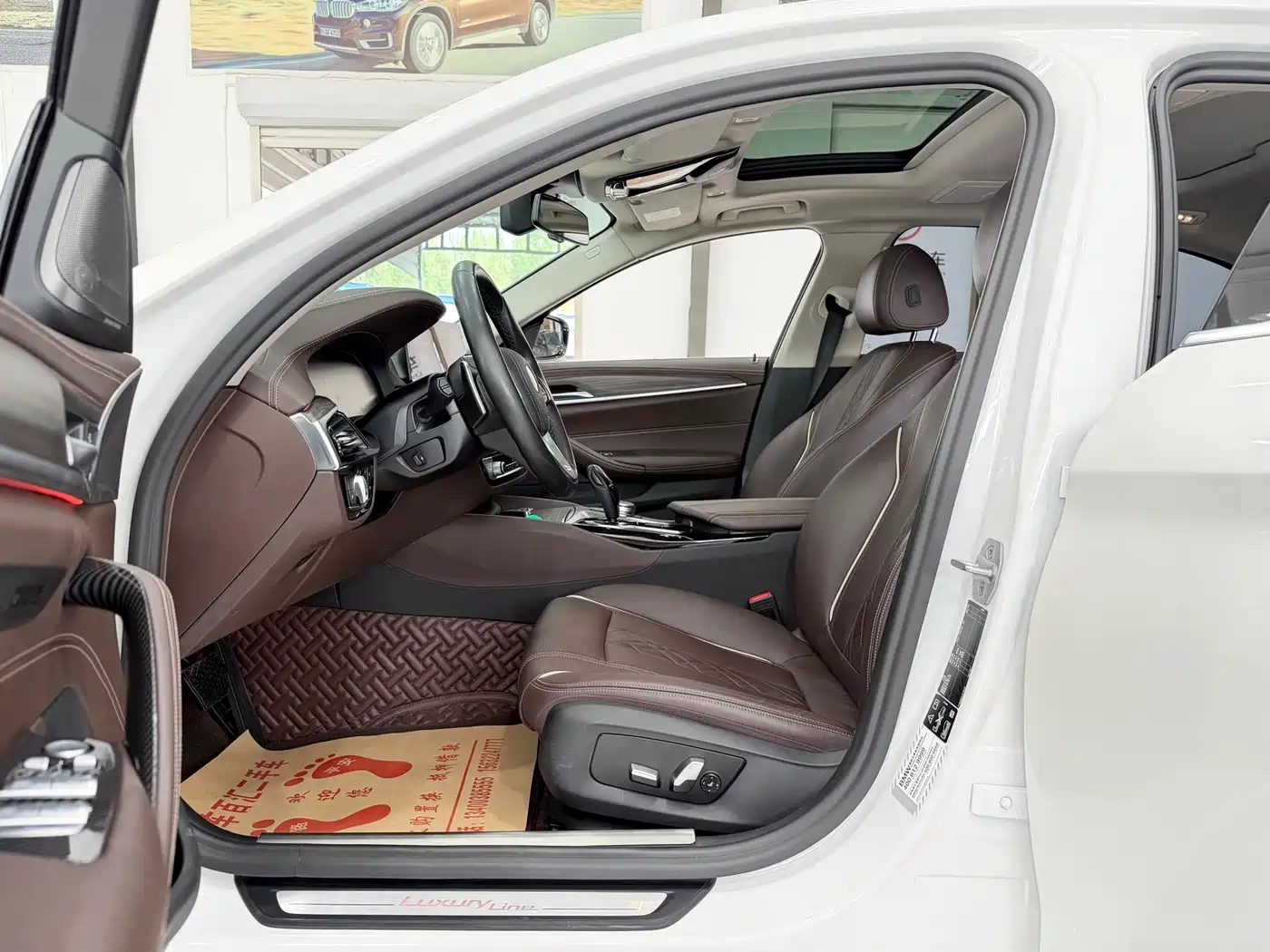 BMW 5 Series 2020 530Li xDrive Luxury Package фото 3
