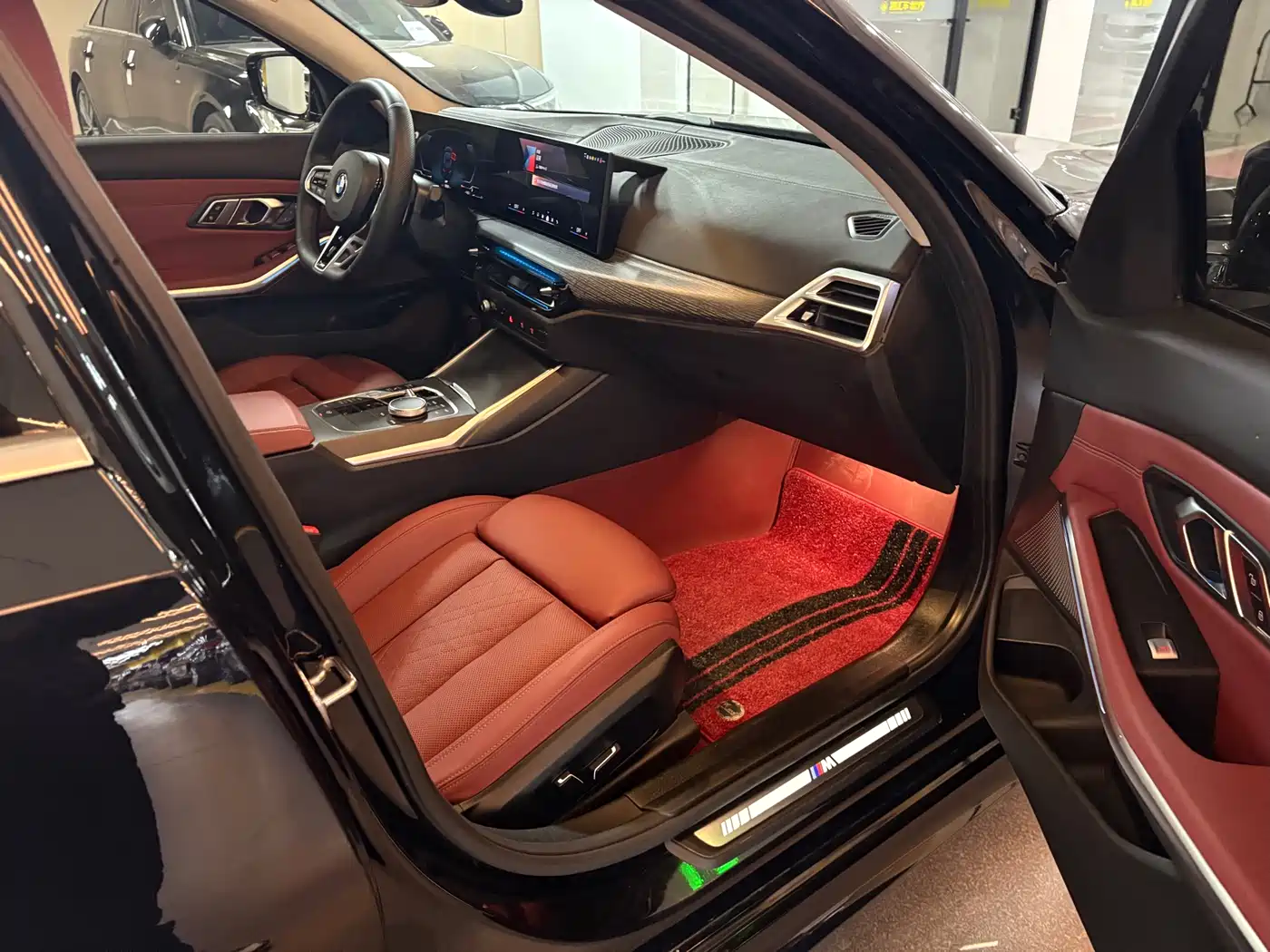 BMW 3 Series 2023 325Li M Sport Package фото 13