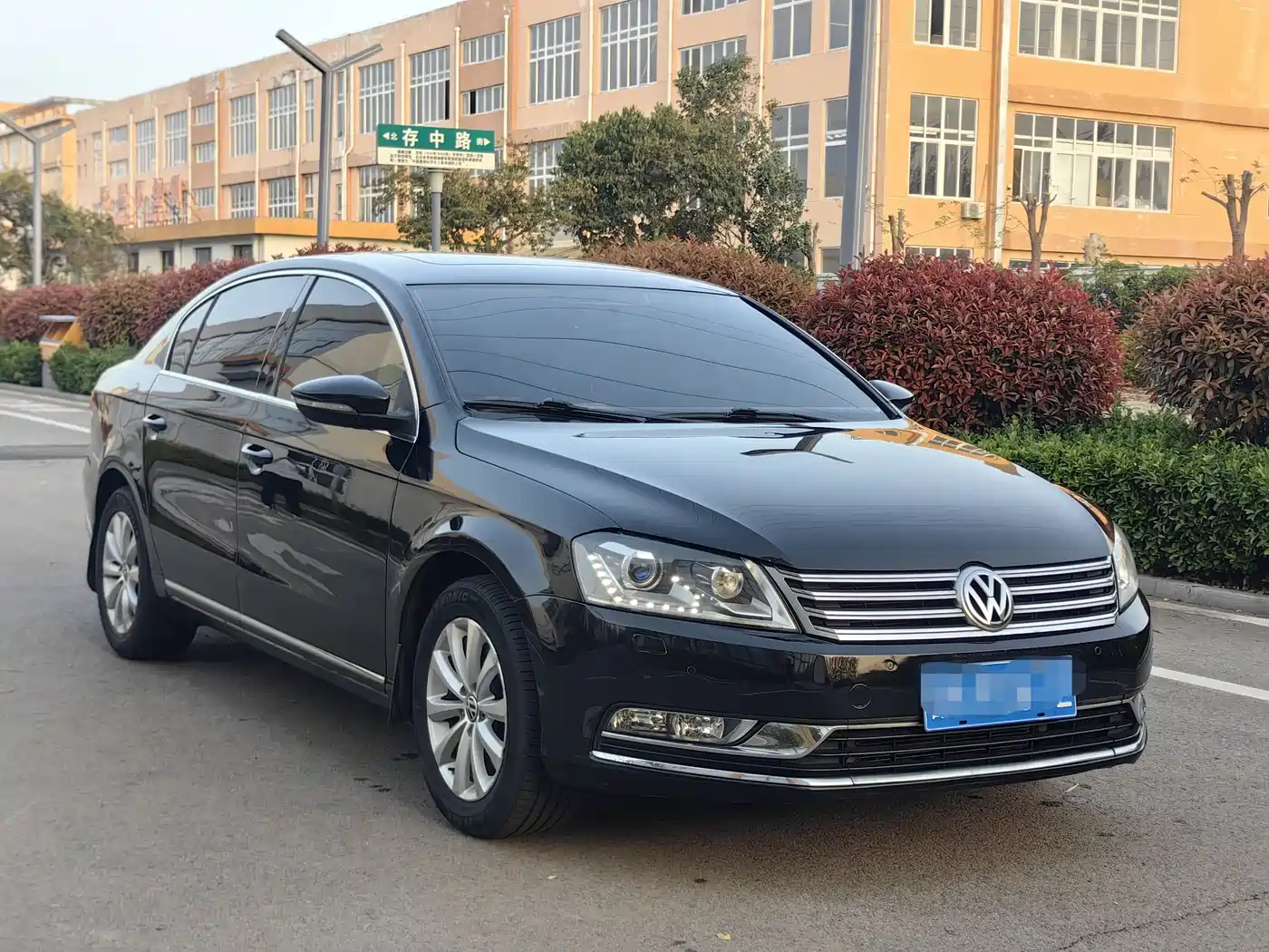 Фото 3 - Volkswagen Magotan