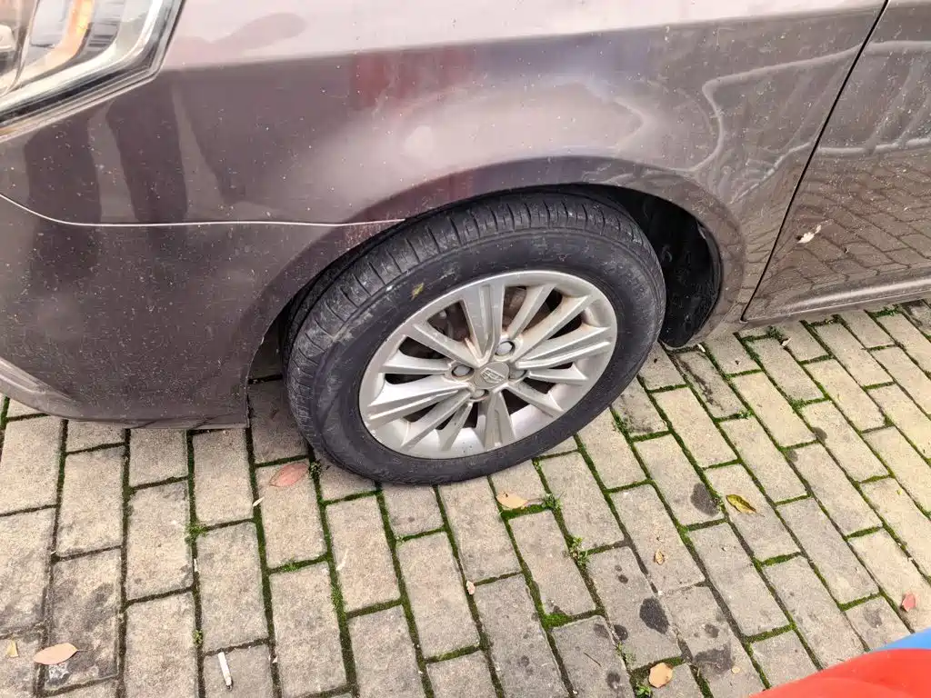 Geely King Kong 2016 2016 1.5L Manual Elite