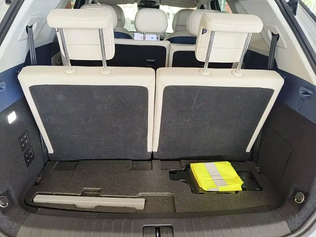 Chery Fengyun Fengyun T9 2024 2024 Model 120 Long Range Flagship 7-seater (NMC)