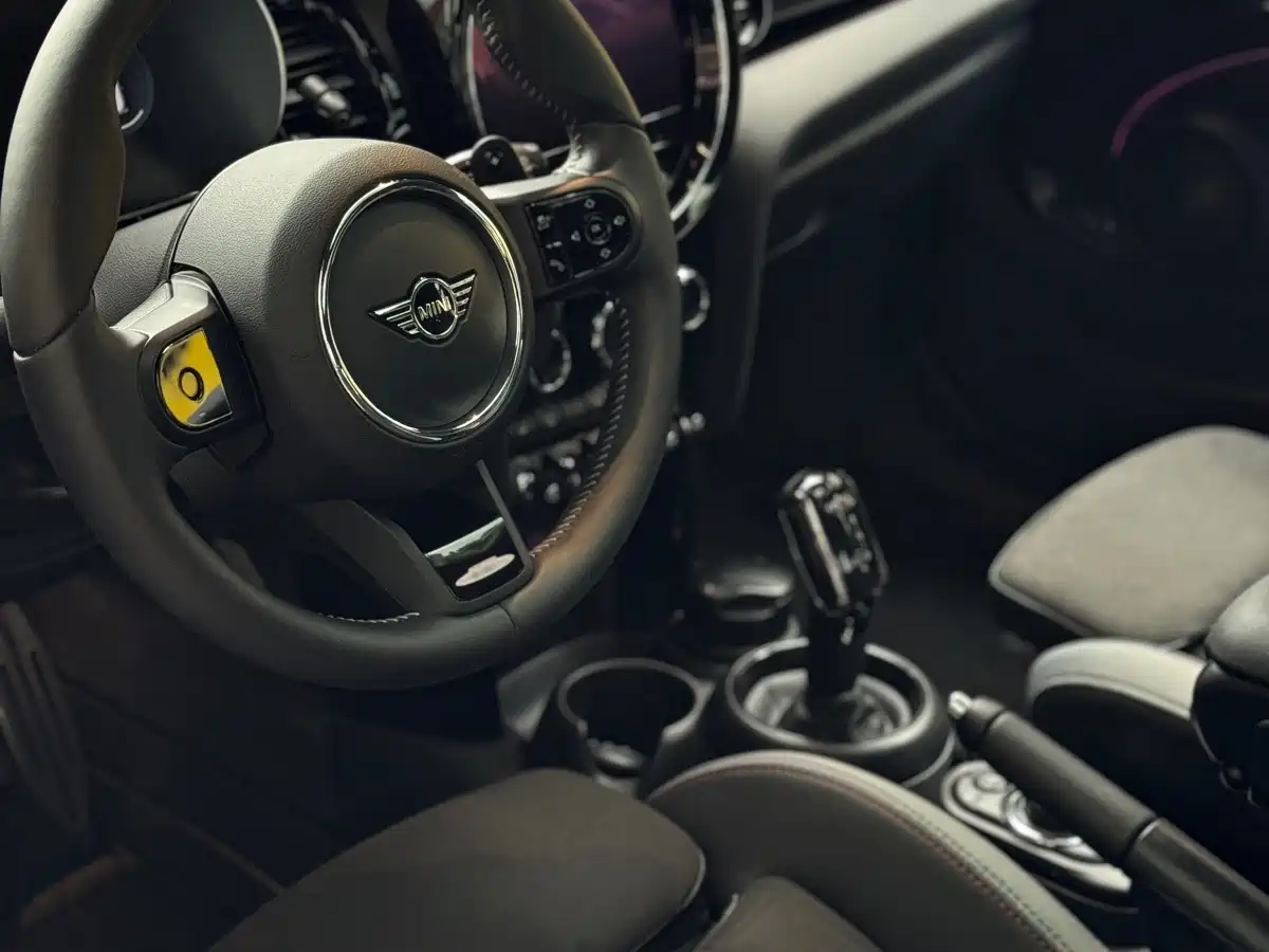 Photo 9 - MINI JCW