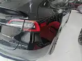 Photo 24 - Tesla Model Y