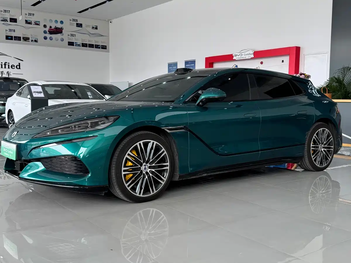 Denza Z9GT 2026 2026 Model Yi San Fang Flash Charge Performance Edition