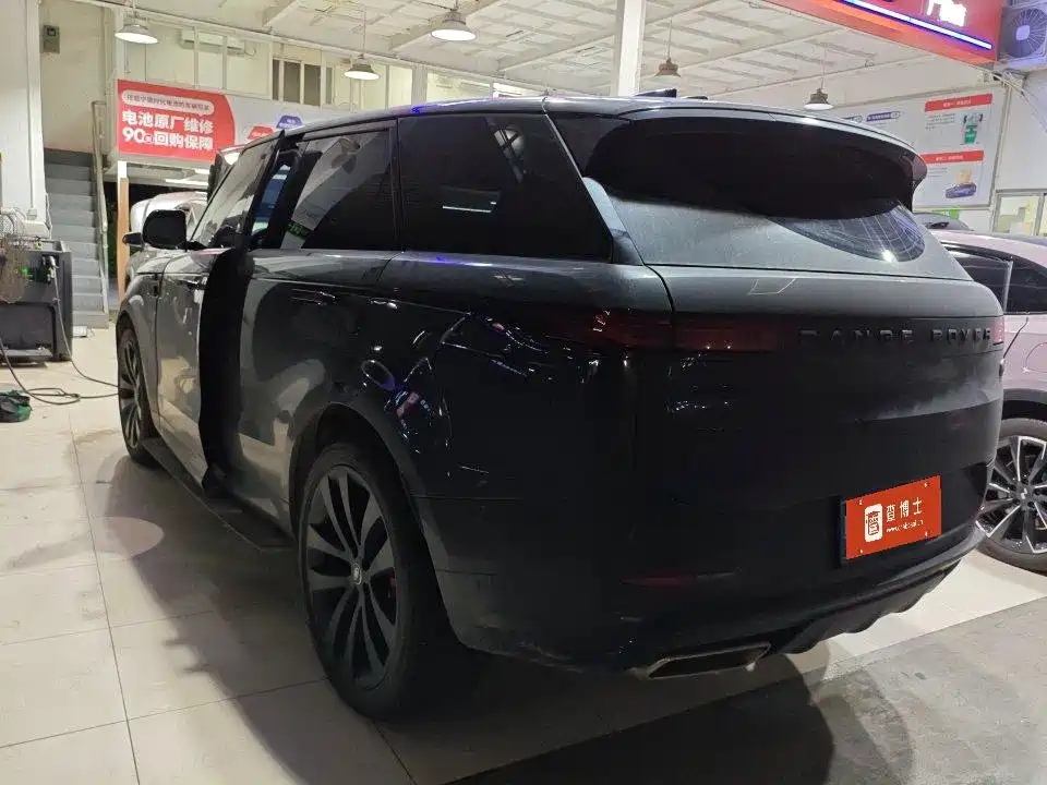 Photo 6 - Land Rover Range Rover Sport