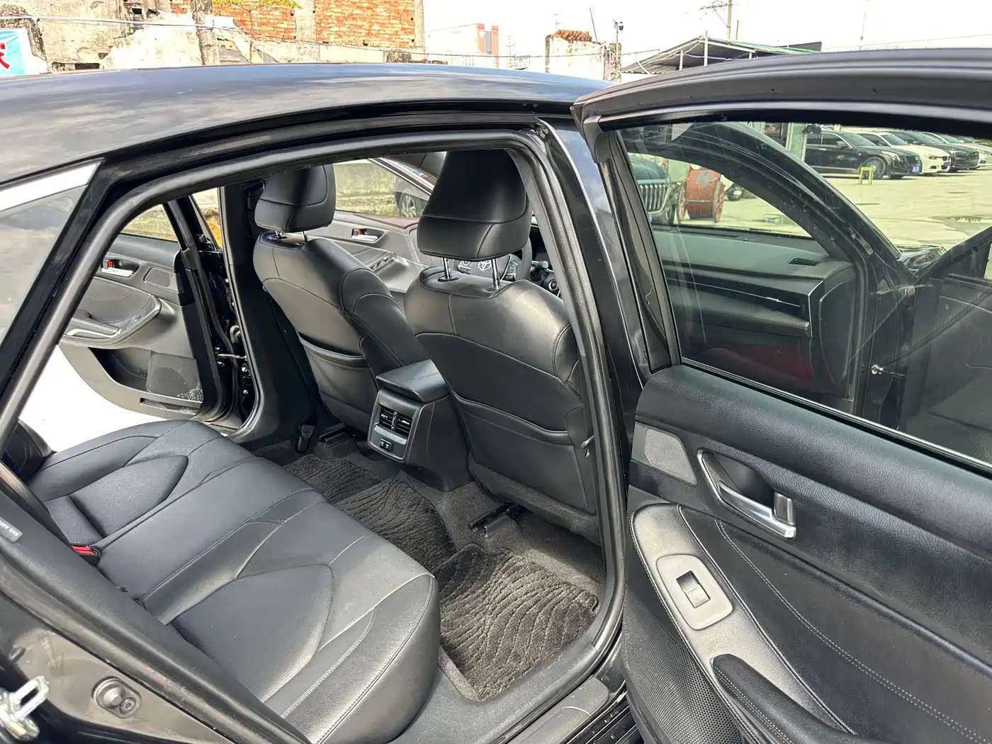 Toyota Avalon 2021 2.5L Luxury Edition фото 11
