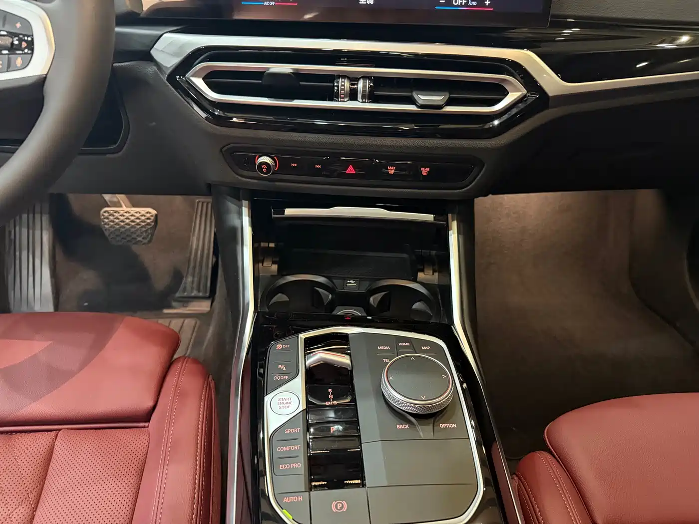 BMW 3 Series 2023 320Li M Sport Package фото 17