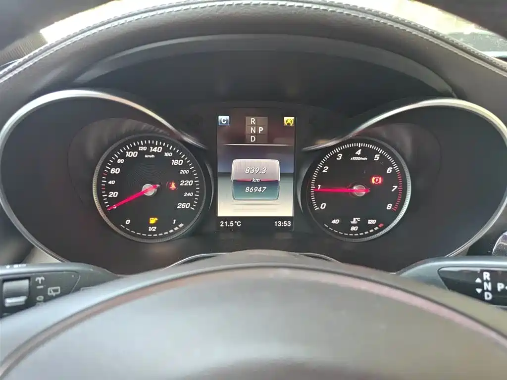 Mercedes-Benz GLC 2018 GLC 200 4MATIC фото 8