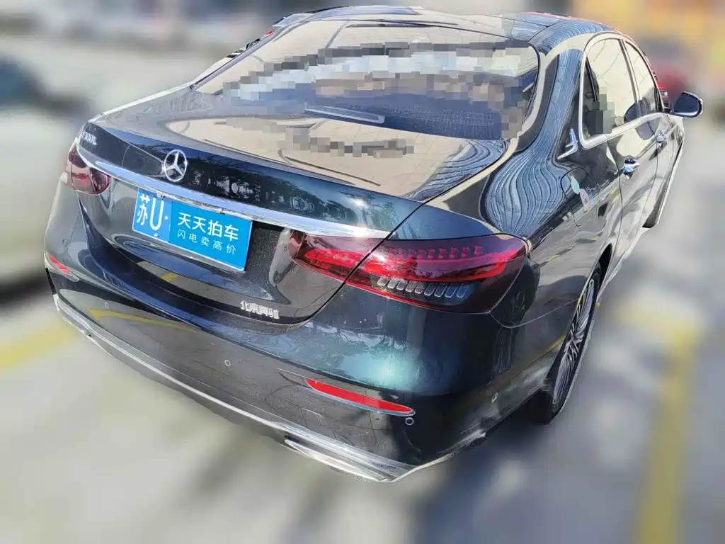 Mercedes-Benz E-Class, миниатюра 2