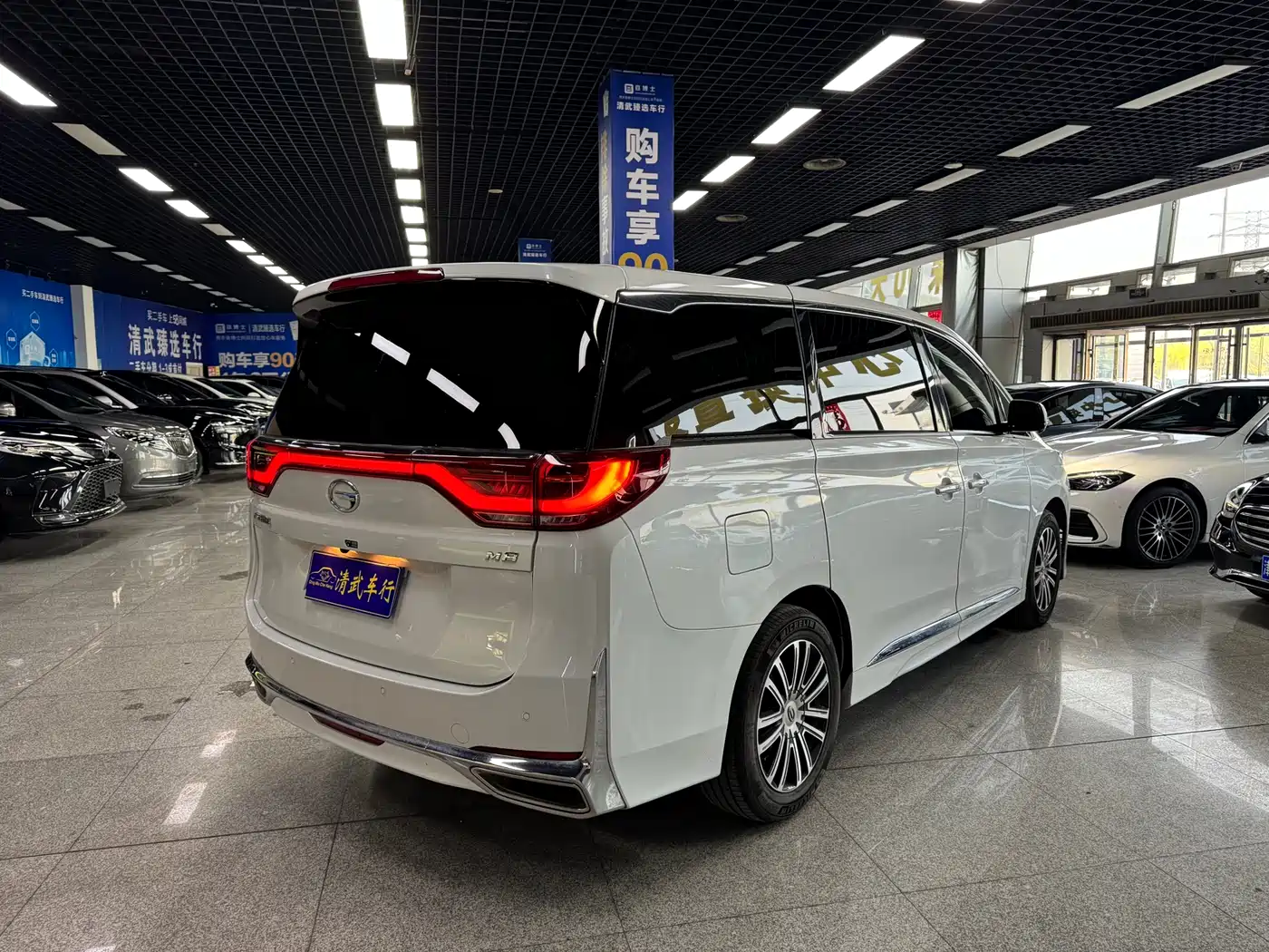 GAC Trumpchi Trumpchi M8 2023 Leading Series 390T Prestige Edition фото 14