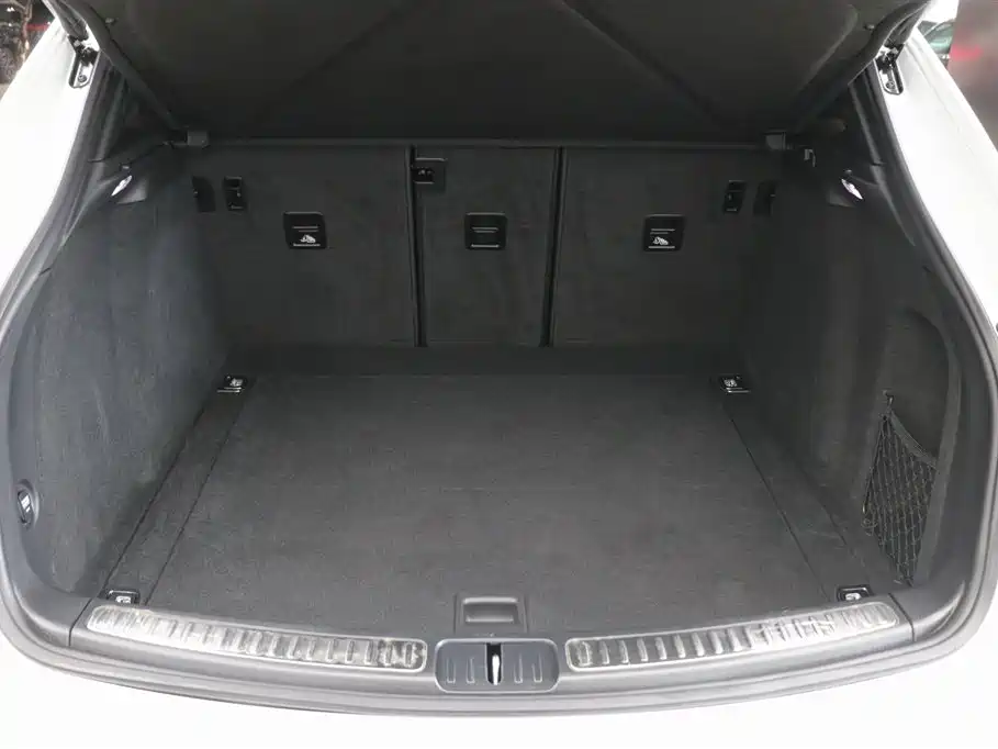 Porsche Macan 2021 Macan 2.0T фото 32