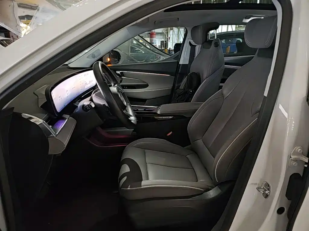 Buick E5 2023 2023 Premium Standard Range Edition