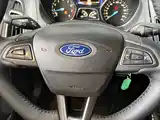 Фото 16 - Ford Focus