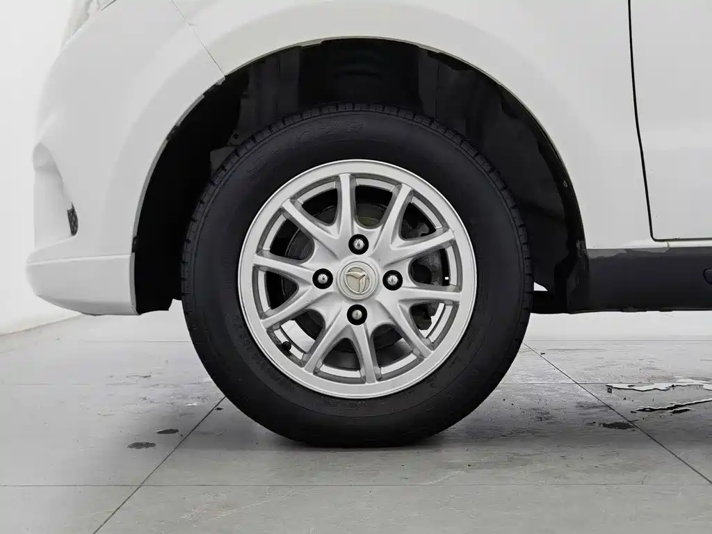 BAIC Huansu H2 2016 2016 H2E 1.5L Elite BJ415B