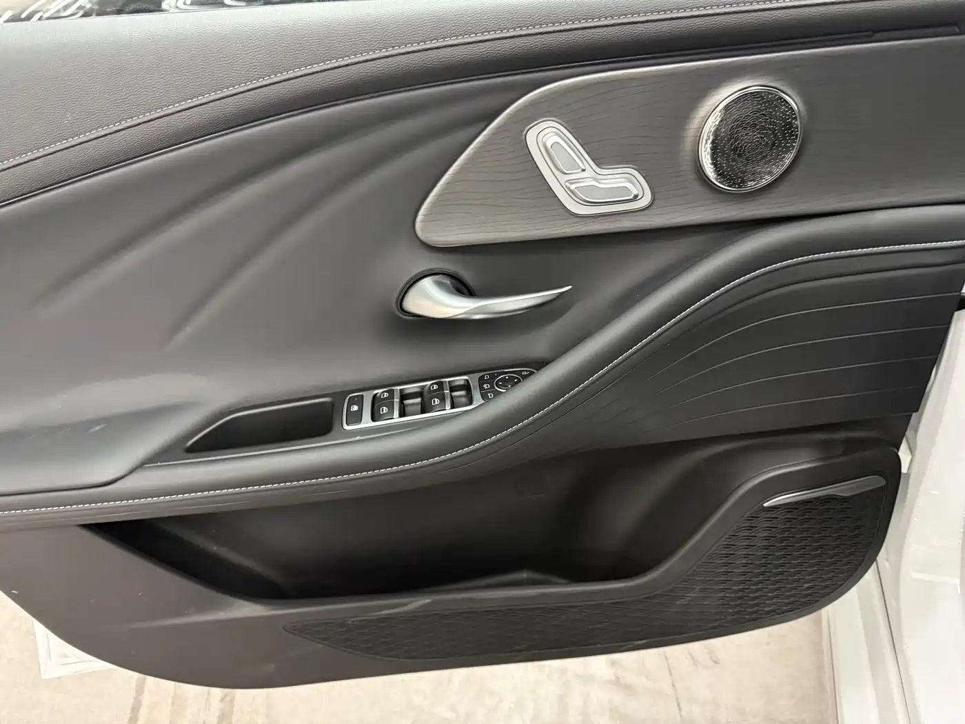 Chery Arrizo 8 2024 1.6T DCT Excellence Edition фото 13