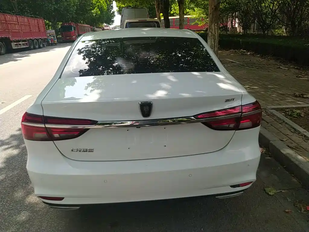 Photo 6 - Roewe i6