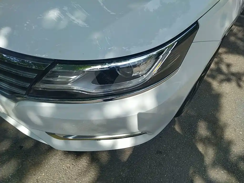 Photo 24 - Roewe i6