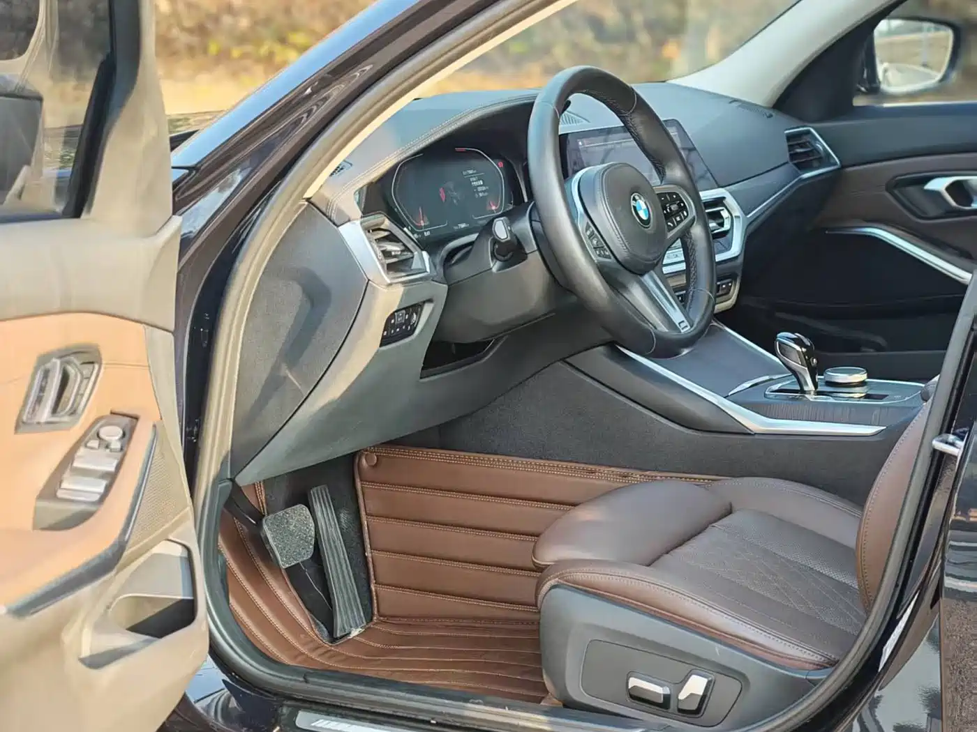 BMW 3-SERIES