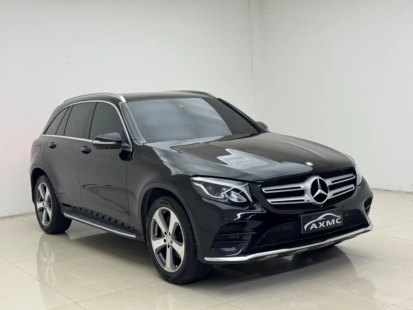 Mercedes-Benz GLC 2017 GLC 260 4MATIC Luxury фото 3