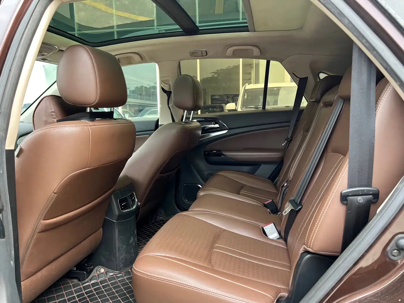 BYD S7 2016 2016 2.0T Automatic Premium Model