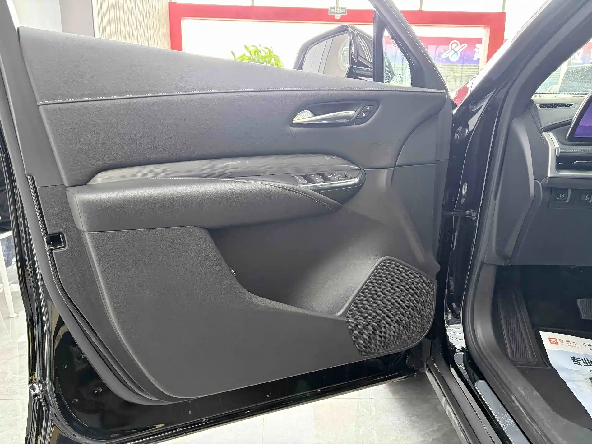Фото 5 - Cadillac XT4