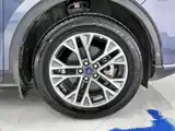 Фото 6 - Ford Escape