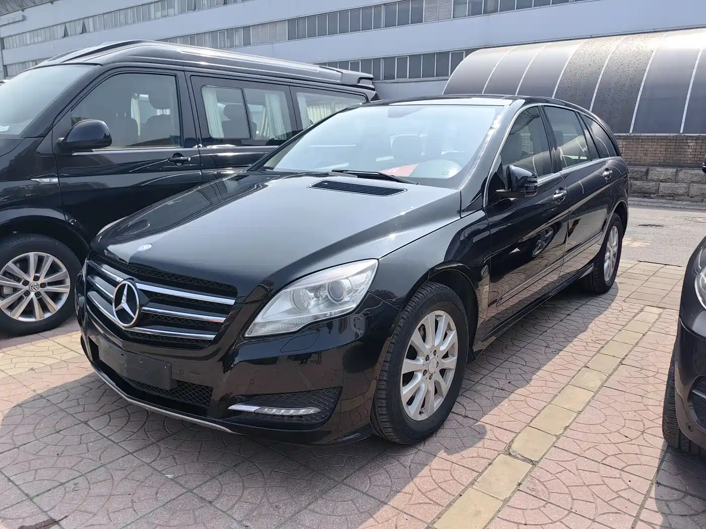 Mercedes-Benz R-Class 2011 R 350 L 4MATIC