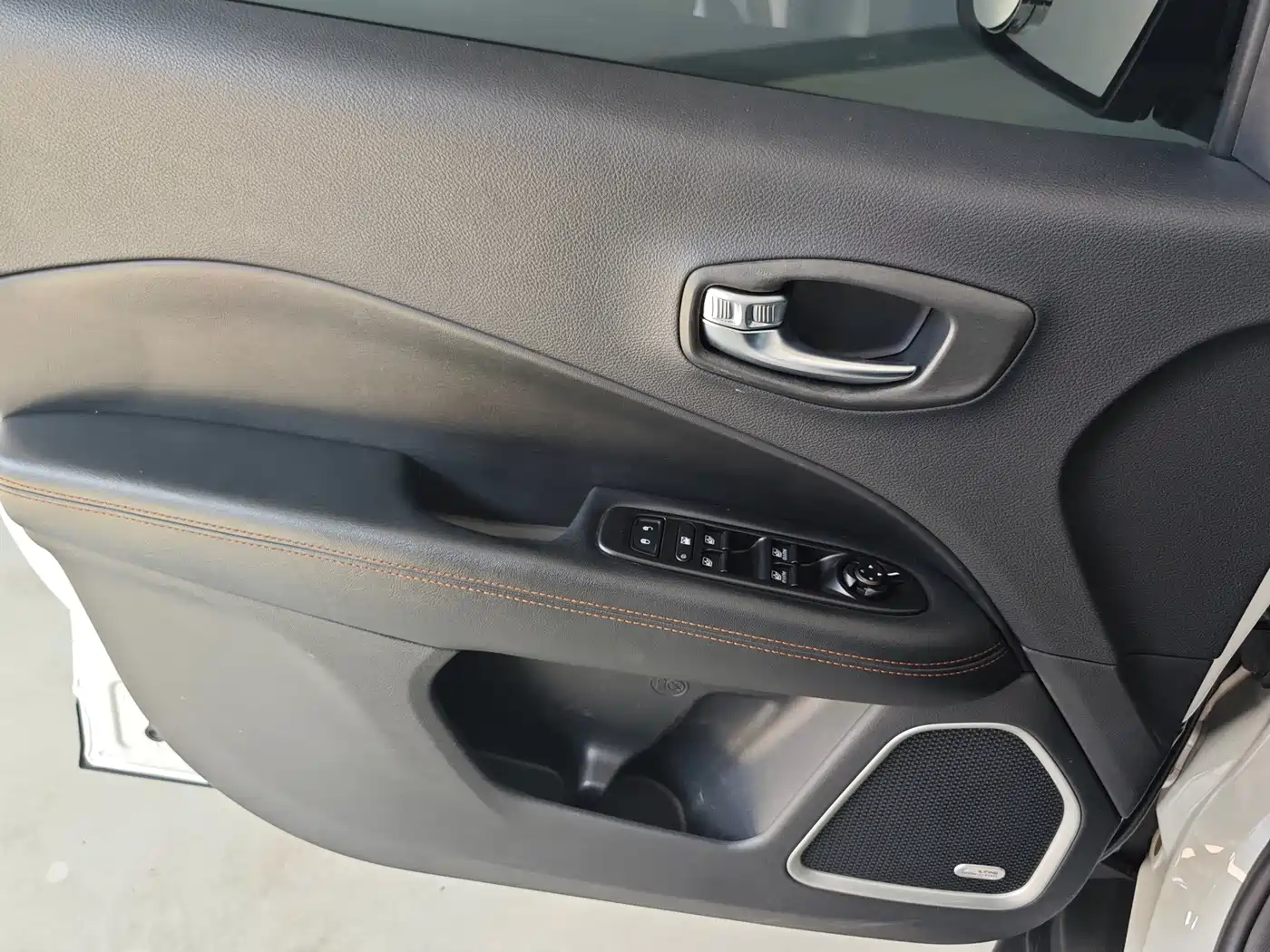Jeep Compass 2016 2017 200T Auto Premium Edition