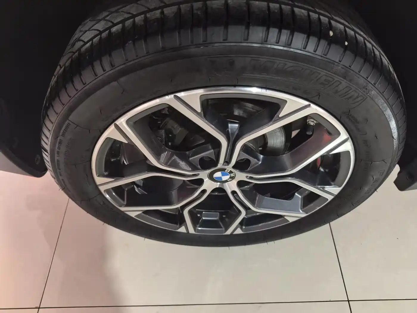 BMW X1 2021 sDrive25Li Leading фото 5