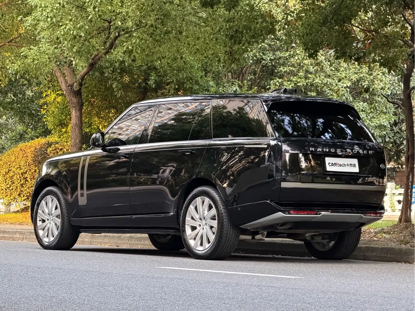صورة 6 - Land Rover Range Rover