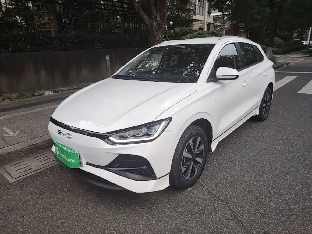 2023 BYD e2